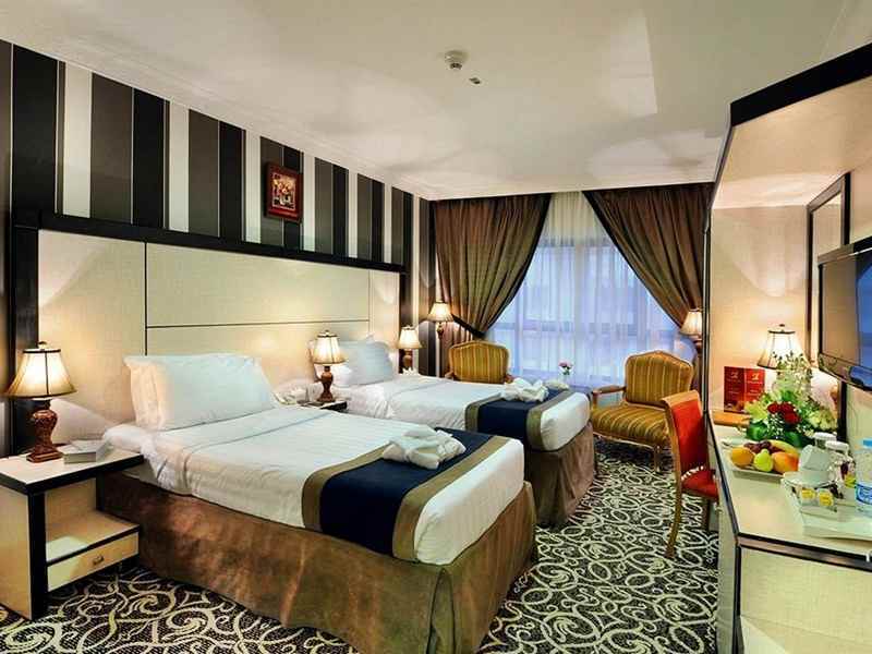 Zowar International Hotel Медина Екстериор снимка