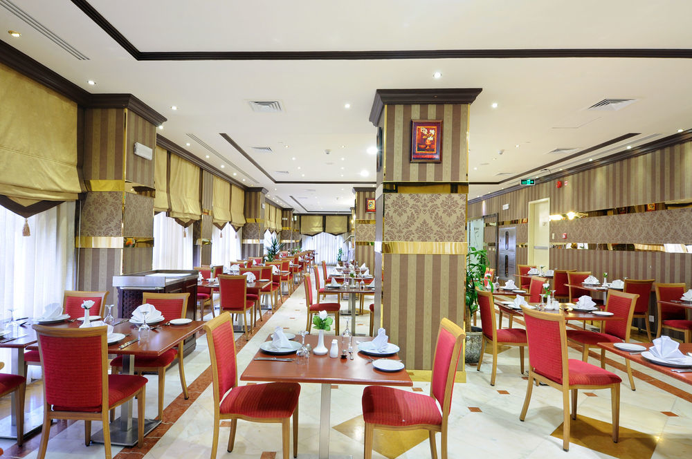 Zowar International Hotel Медина Екстериор снимка